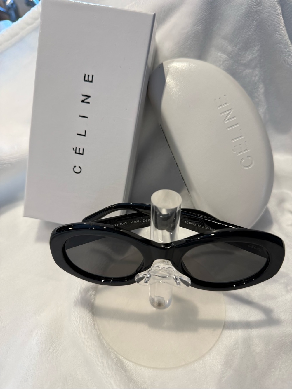 Black Oval Sunglasses for Women